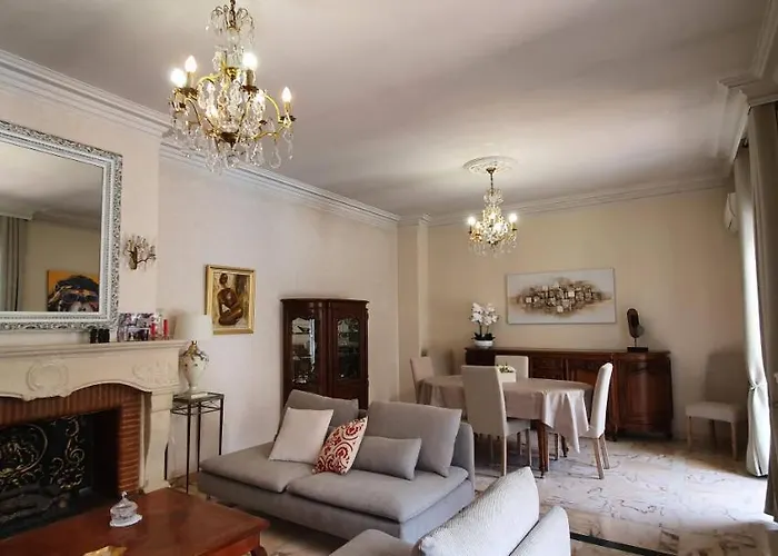 La Casa De Margarita Y Sisco, Villa Avec Piscine